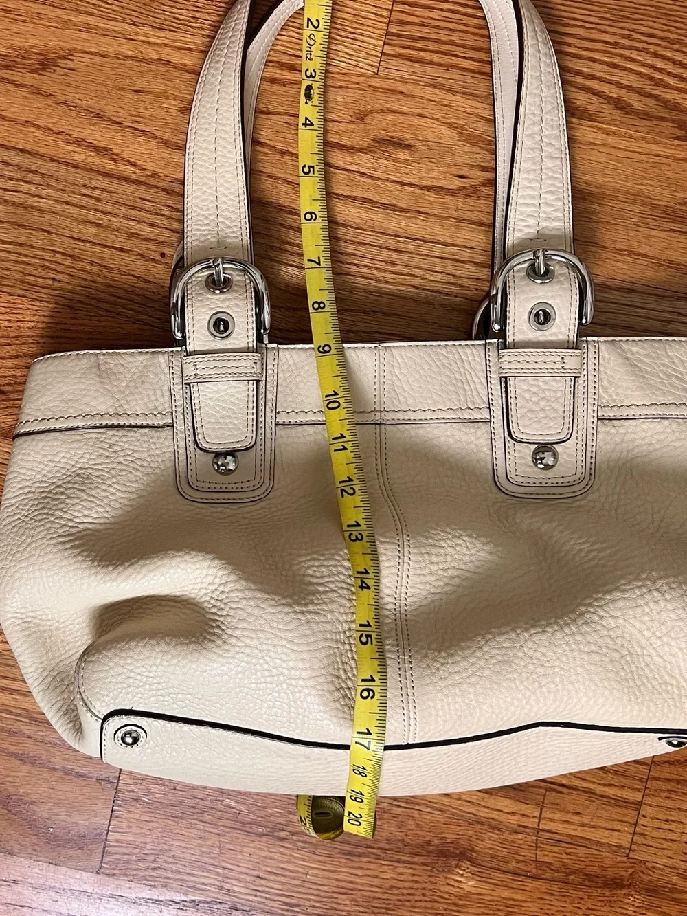 Coach classic cream